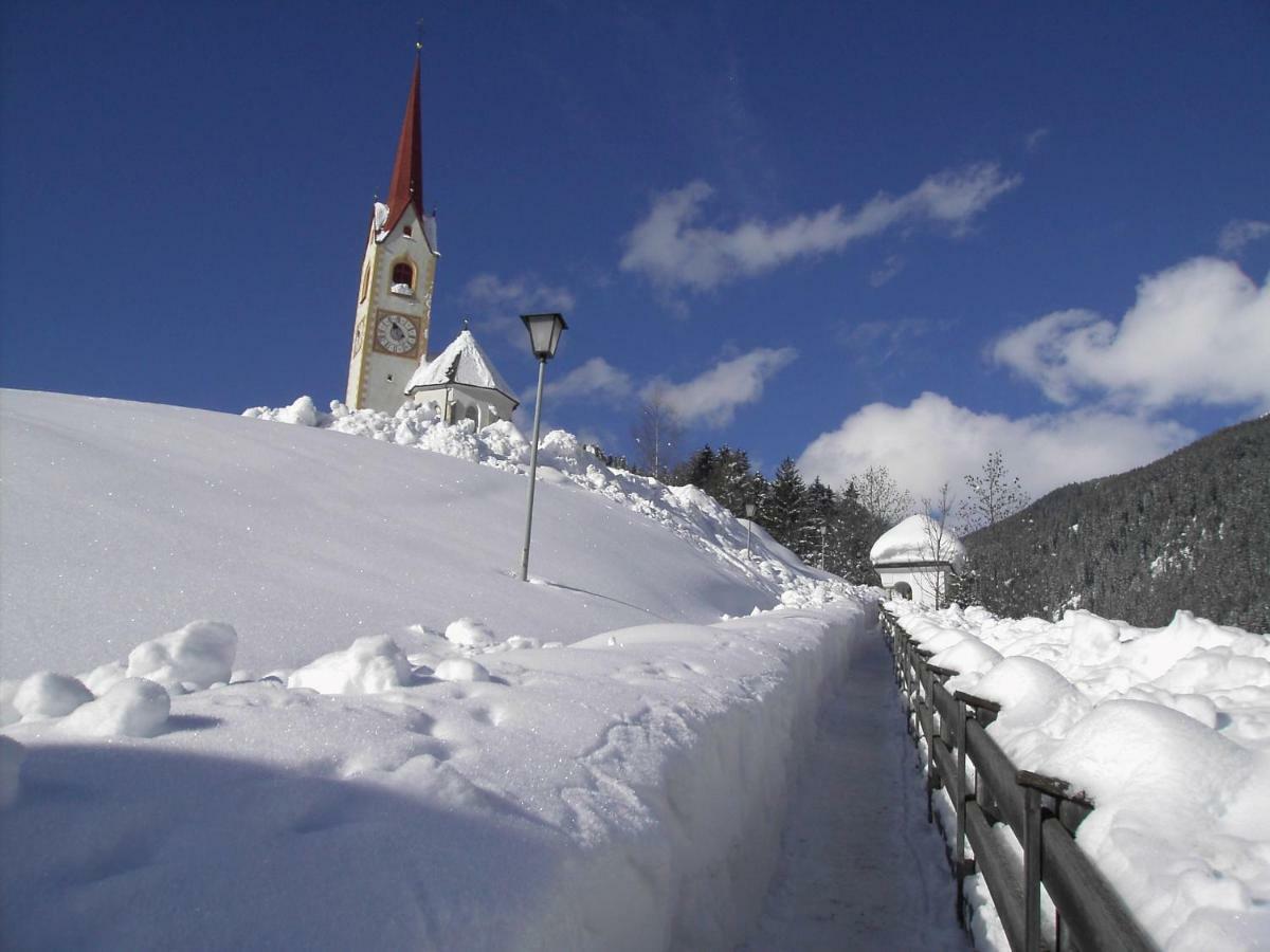 Gruberhof Apartment San Candido Exterior photo